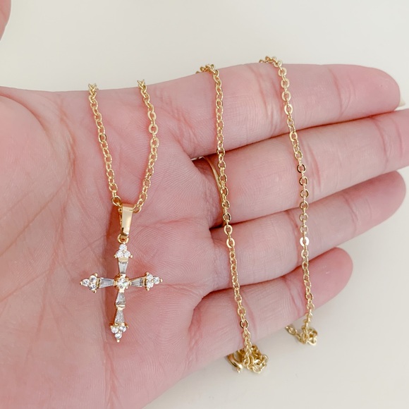 🎉HP🎉CZ Cross Necklace | 14k Gold Filled - Picture 6 of 9